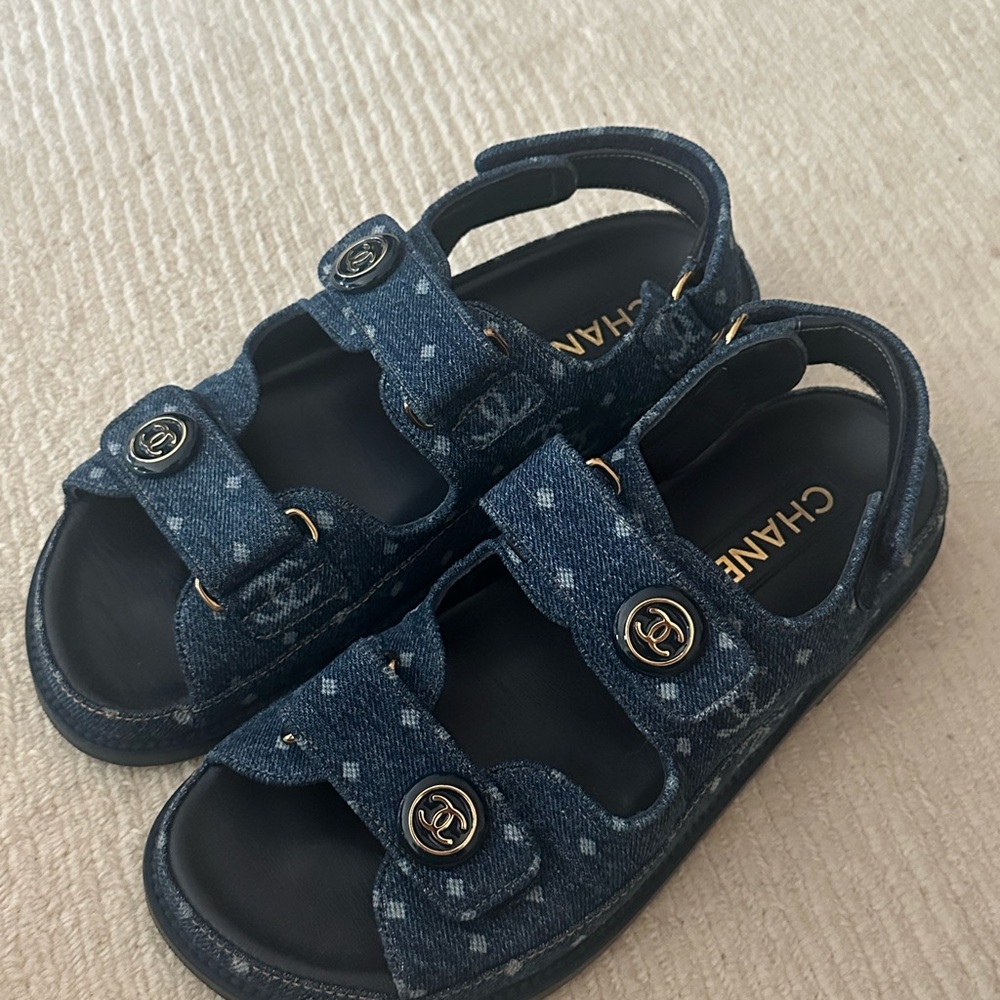 Chanel 23p denim blue double C polka dot dad sandals Size 36.5 EU